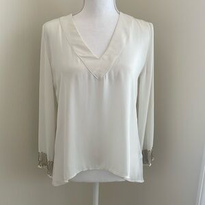 Madison Paige Off White L/S V Neck Beaded Sheath Blouse. Small